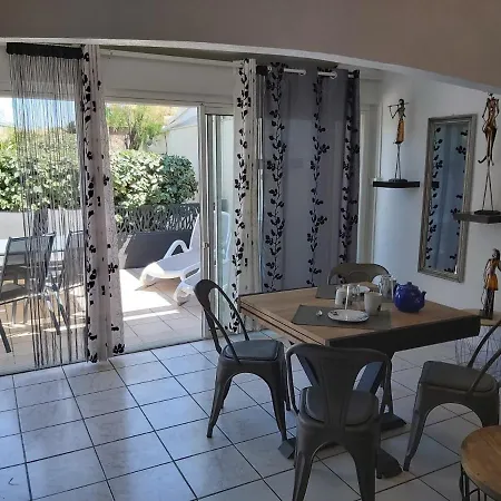Village Naturiste Farel Apartament *